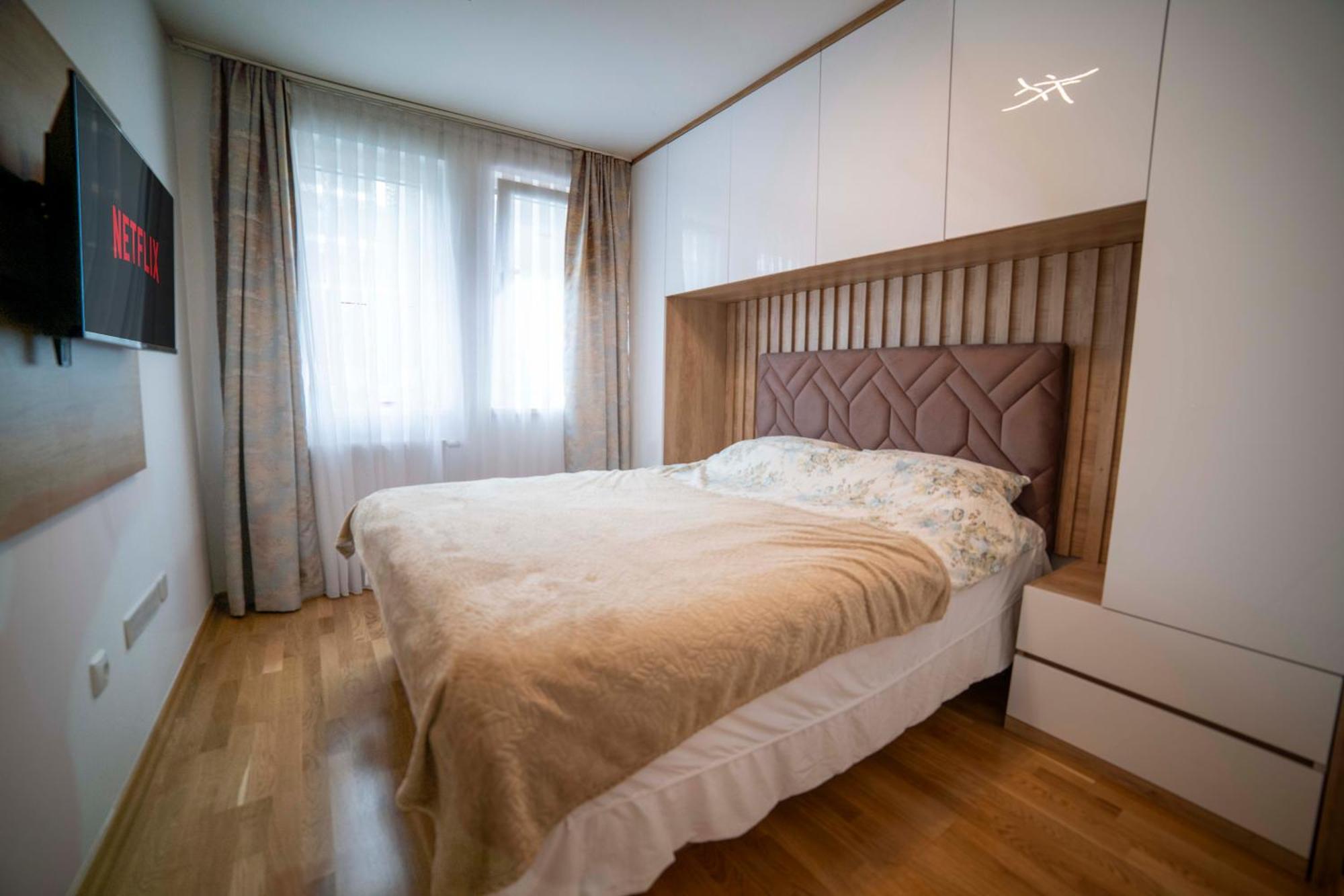 Apartment 5 Star Lukavica Extérieur photo