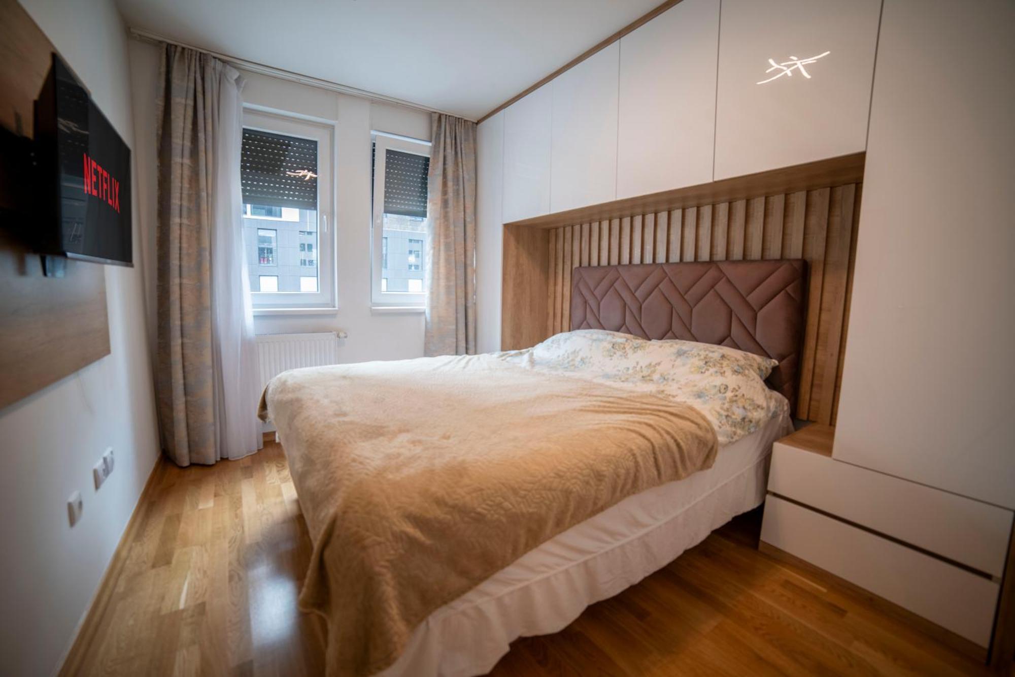 Apartment 5 Star Lukavica Extérieur photo