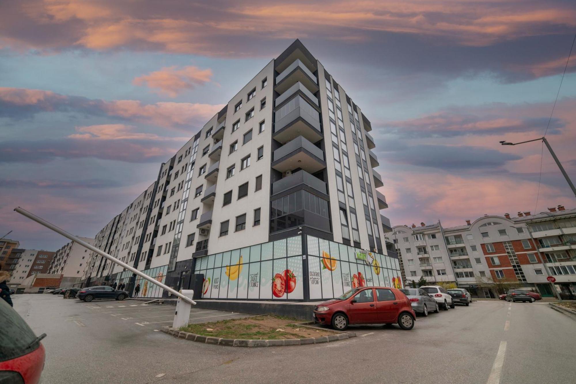 Apartment 5 Star Lukavica Extérieur photo